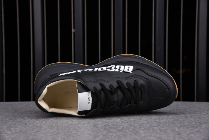 Gvc*1 sneaker