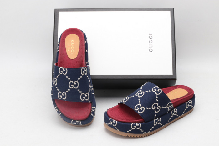 Gvc*1 SANDAL