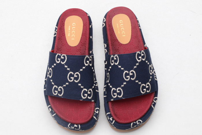 Gvc*1 SANDAL