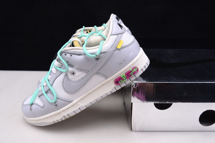 DUNK LOW 