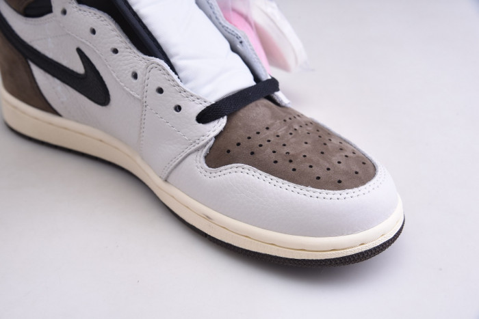 AIR JORDAN 1 RETRO HIGH TRAVIS SCOTT