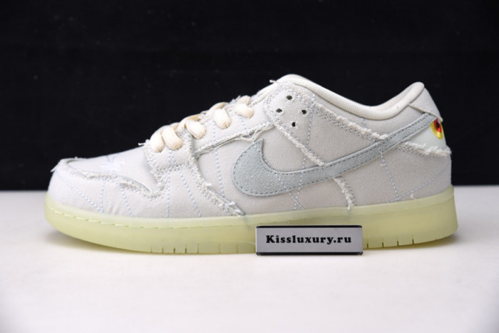 Dunk Low SB 