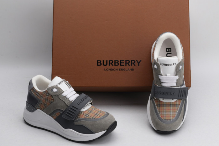 BUBERRY SNEAKER
