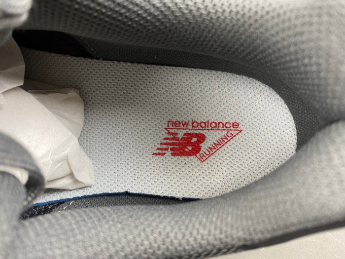 new Ba1an*e 9060 lace black cement true red gc9060jr