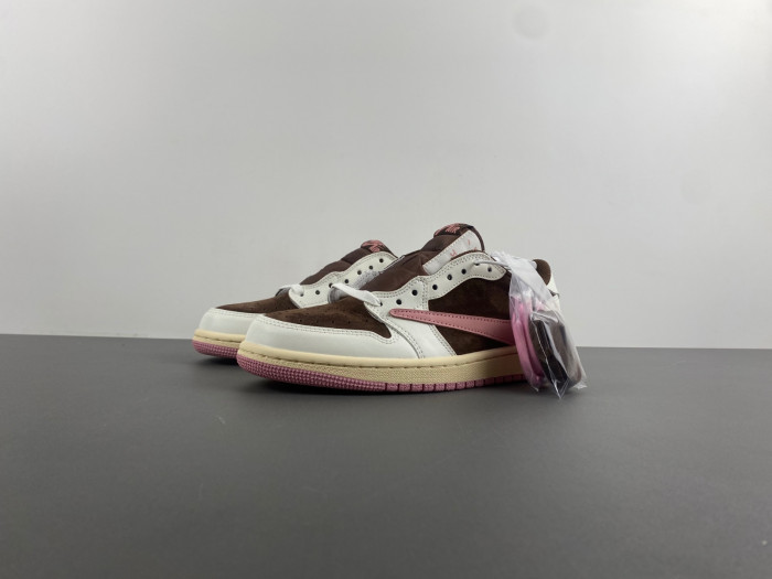 TRAVIS SCOTT X AIR JORDAN 1 LOW OG "DARK PONY" DZ4137-206