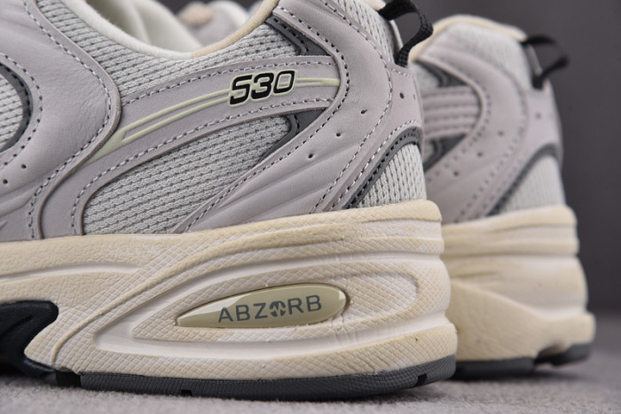 New Balance MR530DG