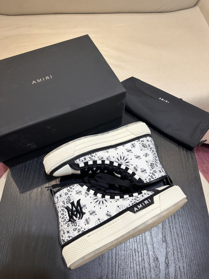 AMIRI SNEAKER