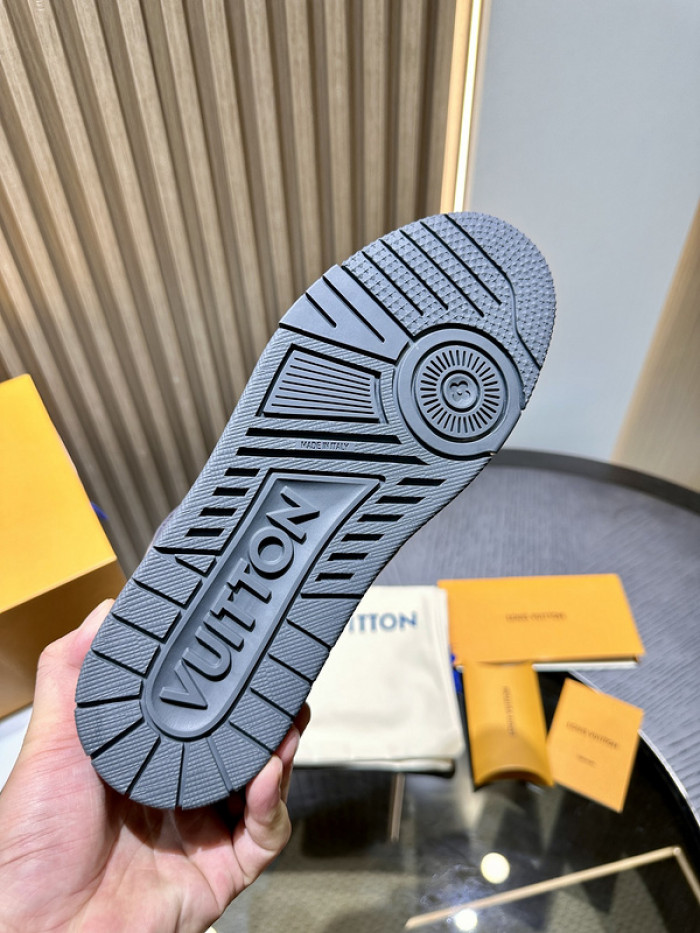 LO1_VTS SNEAKER