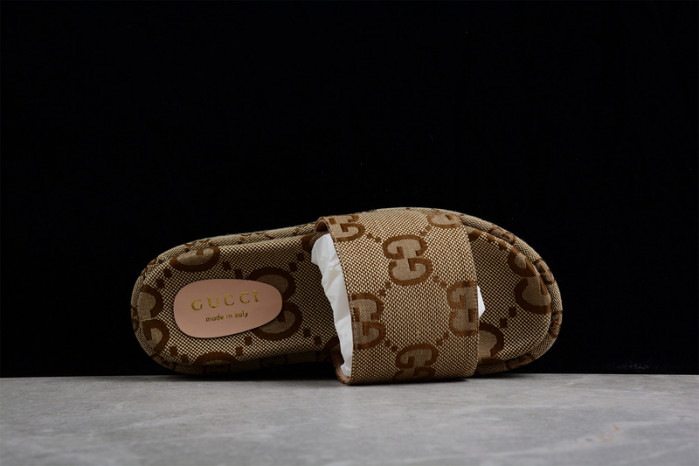 Gvc*1 SANDALS