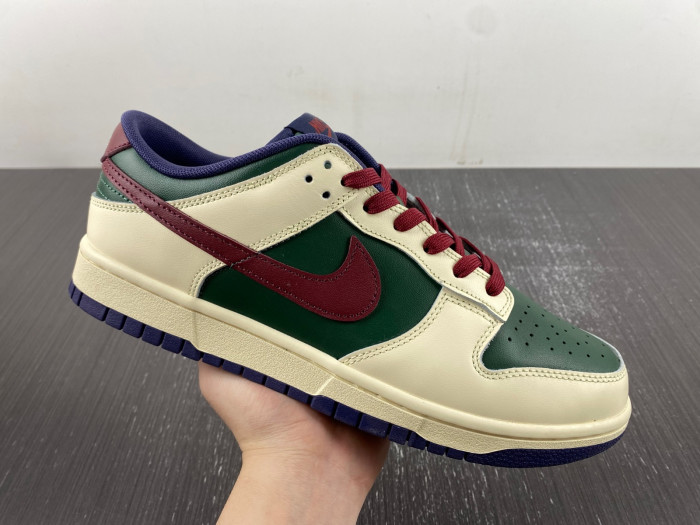 Nike Dunk Low Gorge Green Coconut Milk FV8106-361
