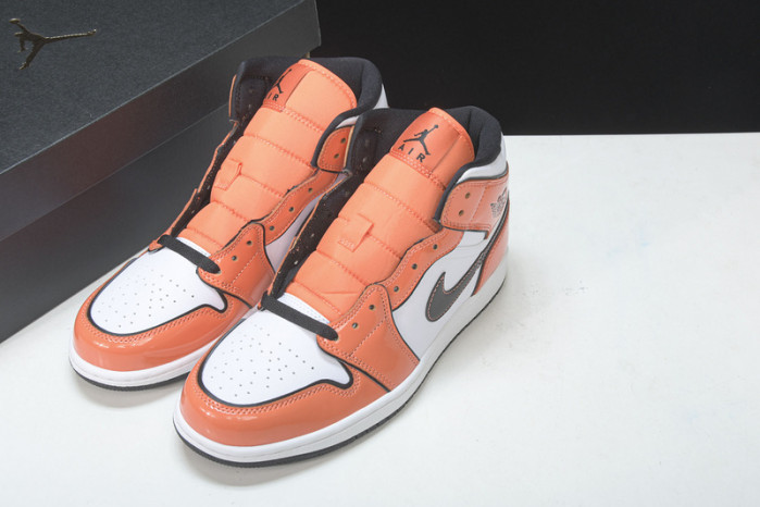 AIR JORDAN 1 MID “TURF ORANGE” DD6834-802