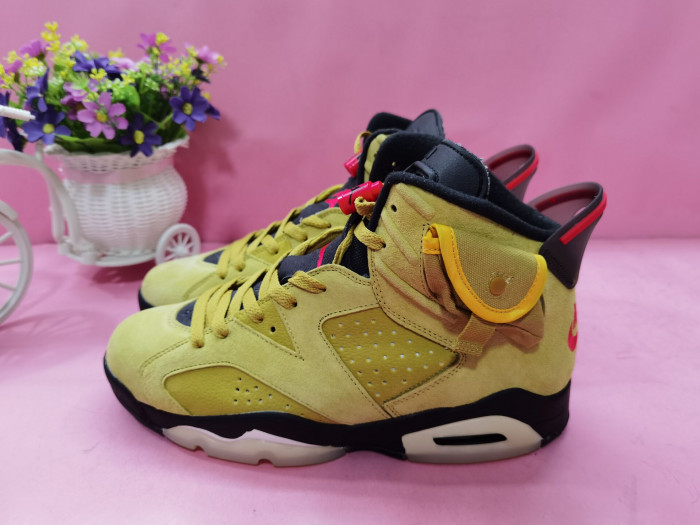 AIR JORDAN 6 YELLOW X TRAVIS SCOTT CN1084-300