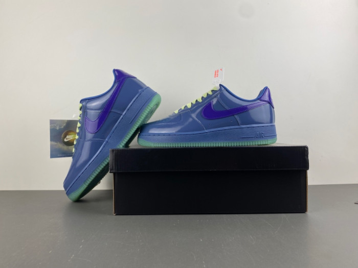 Nike Air Force 1 Low Patent Leather Mystic Navy Grape Ice IO4489-400