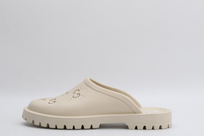 Gvc*1 SANDAL