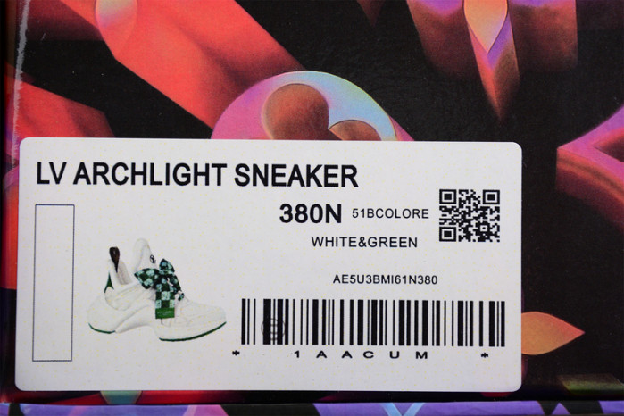 LO1_VTS ARCHLIGHT SNEAKER