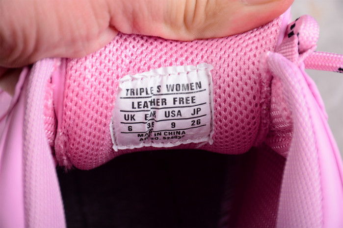 BLCG SNEAKER TRIPLE.S.