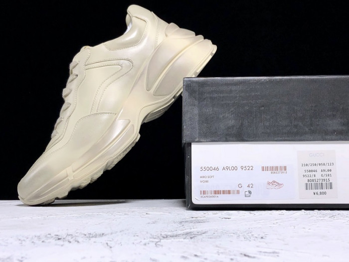 Gvc*1 sneaker