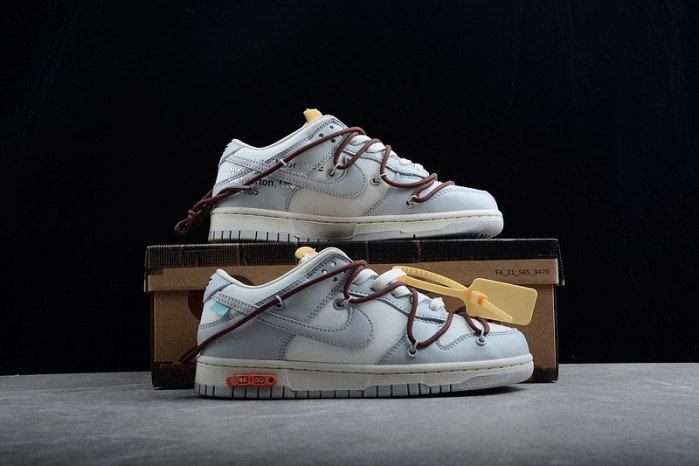 DUNK LOW 