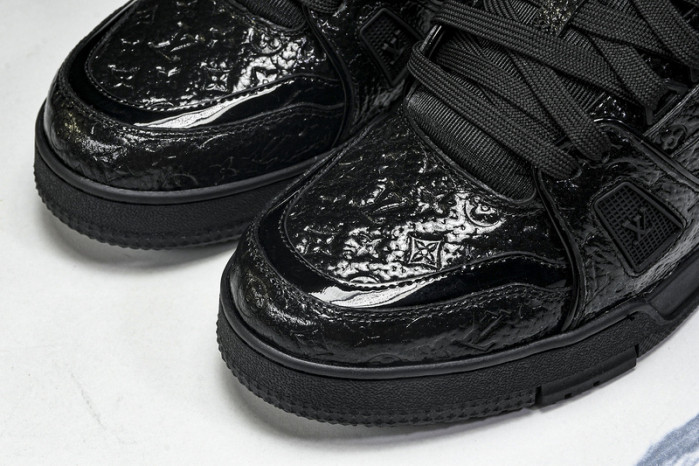 LO1_VTS SNEAKER