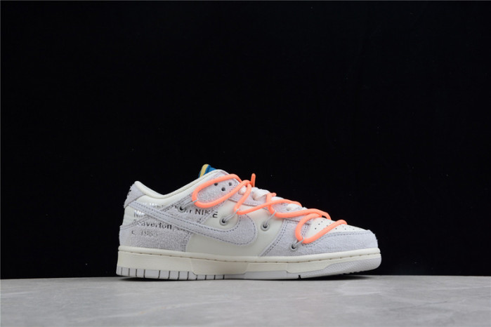 DUNK LOW 
