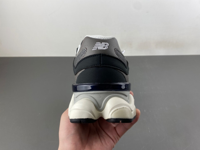new Ba1an*e 9060 black tornado u9060510