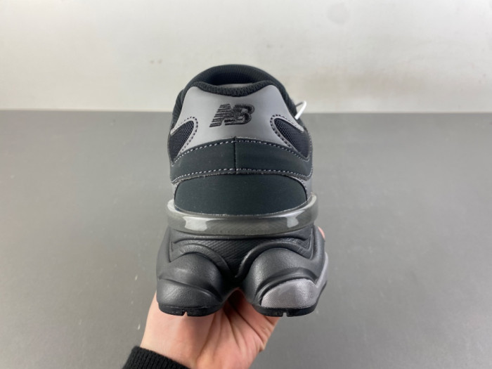new Ba1an*e 9060 mono black u906079e