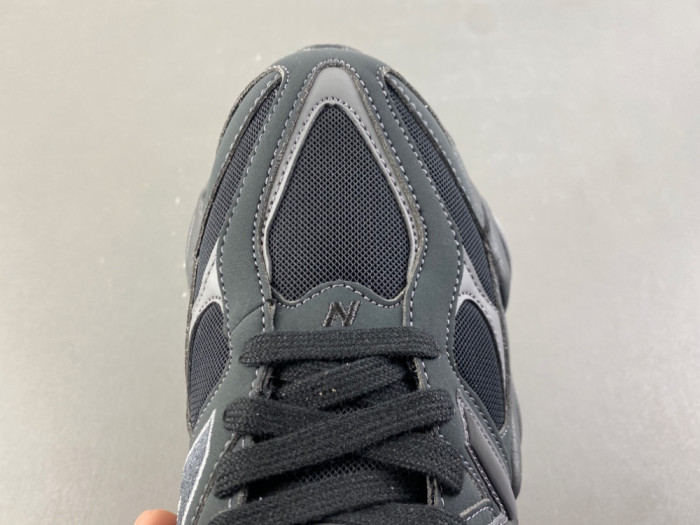 new Ba1an*e 9060 mono black u906079e