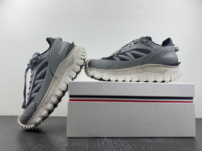 MONCLER TRAILGRIP GORE-TEX