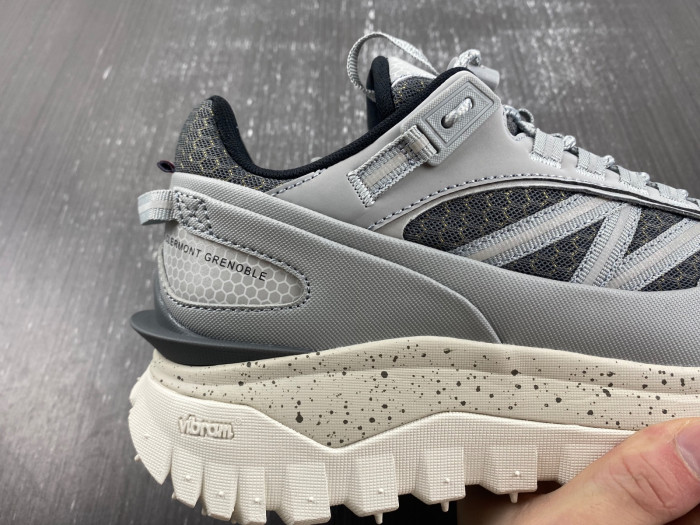 MONCLER TRAILGRIP GORE-TEX