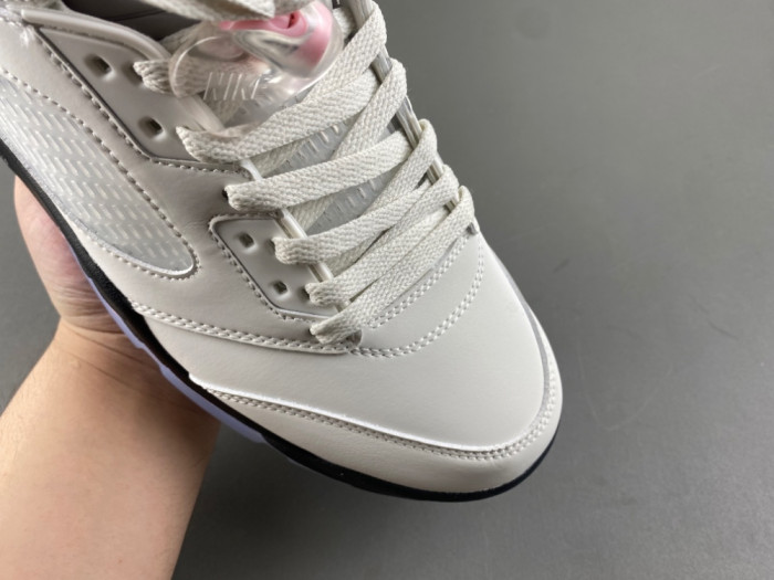 Air Jordan "35th Anniversary" HQ7978-102