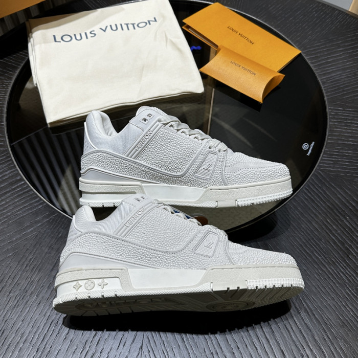 LO1_VTS SNEAKER