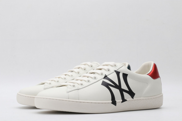 Gvc*1 Ace Sneaker