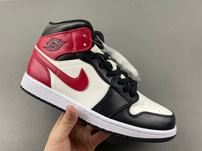 AIR JORDAN 1 MID WOMENS BLACK TOE BQ6472-160