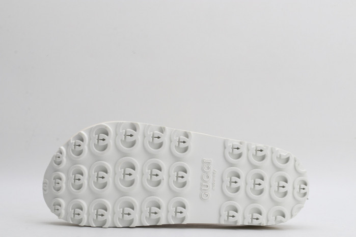 Gvc*1 SANDALS