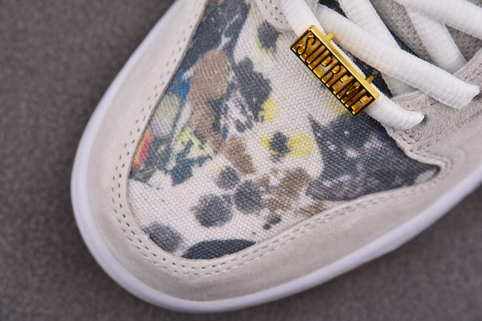 Svp*me x Nike SB Dunk High Rammellzee FD8779-100