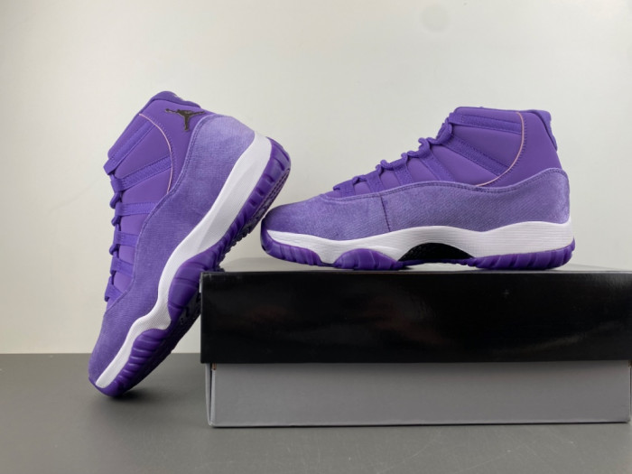 Air Jordan 11 Purple Rain Prince