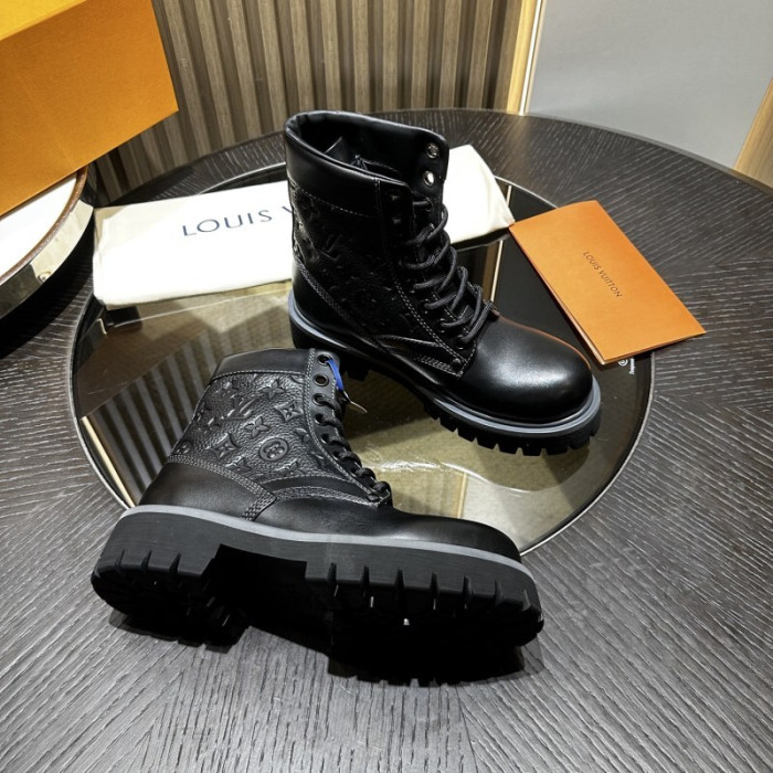 LO1_VTS BOOTS