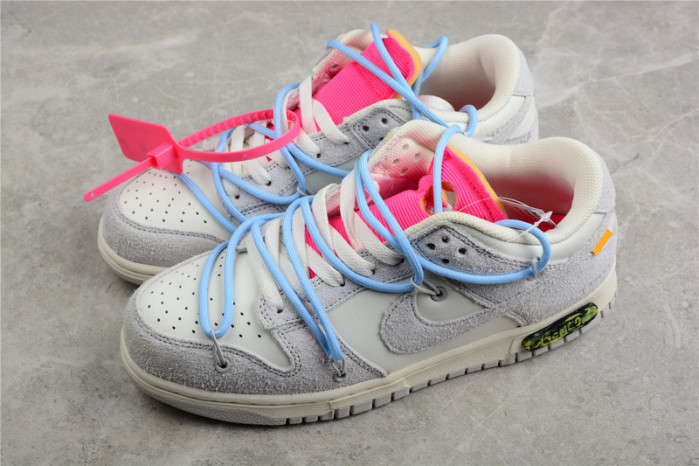 DUNK LOW 