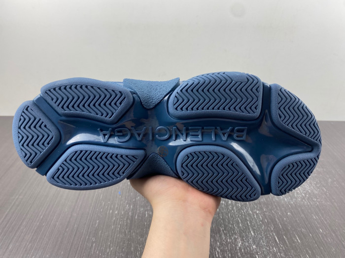 BLCG SNEAKER TRIPLE.S.