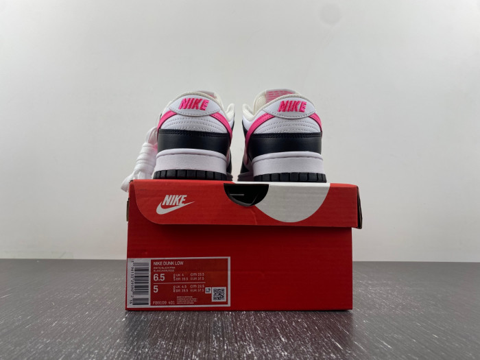 NIKE Dunk Low GS 