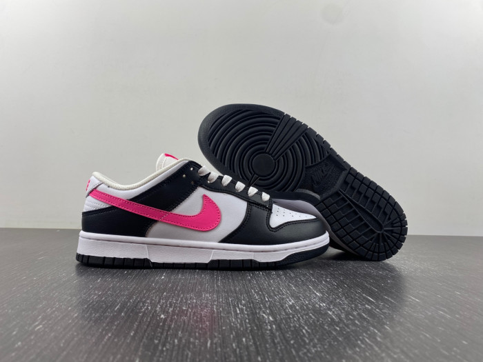NIKE Dunk Low GS 