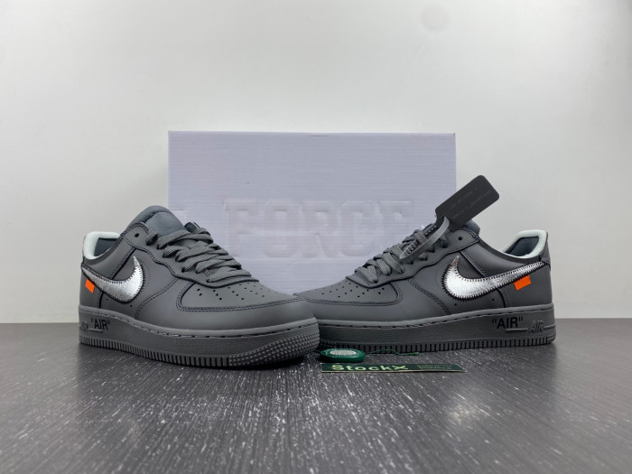 Off-White™ x Nike Air Force 1 DX1419-500