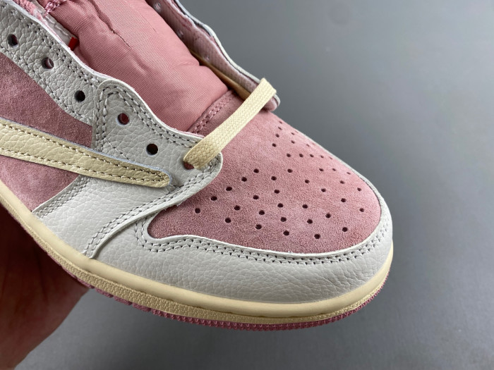 Travis Scott x Air Jordan 1 Low OG