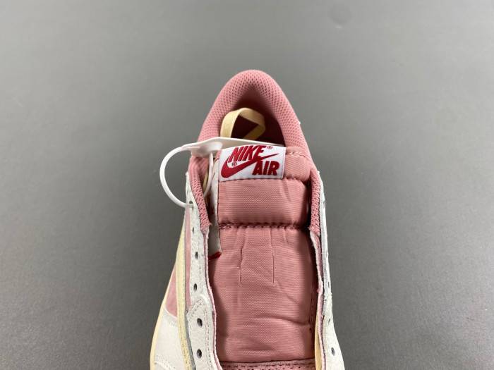 Travis Scott x Air Jordan 1 Low OG