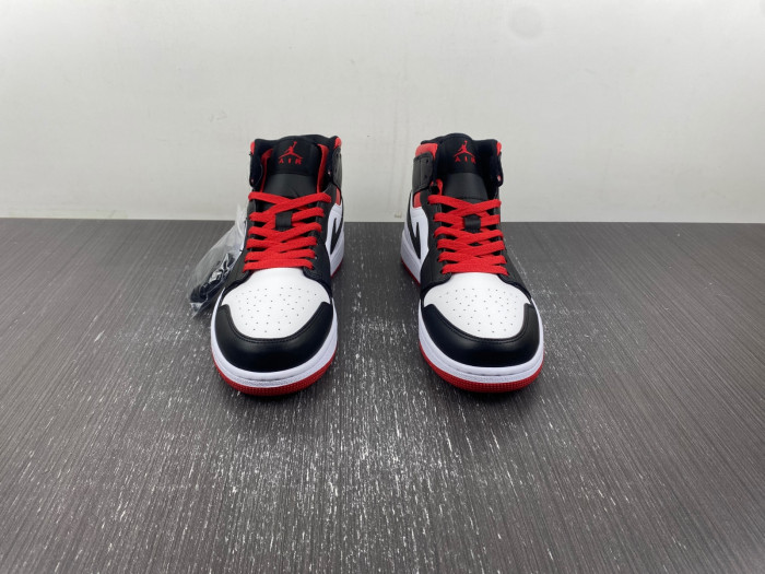 AIR Jordan 1 Mid Gym Red Black Toe  - DQ8426-106