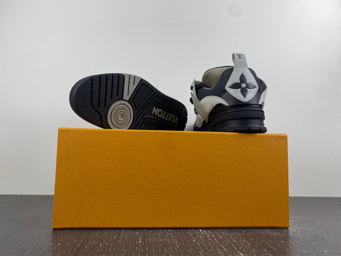 LO1_VTS SNEAKER