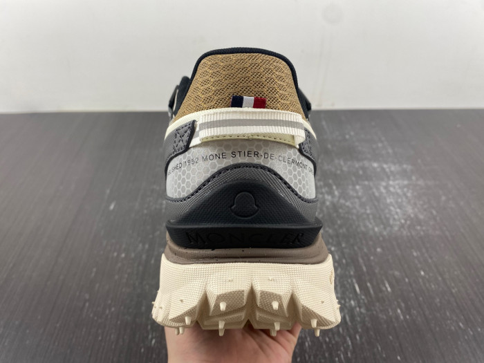 MONCLER TRAILGRIP GORE-TEX