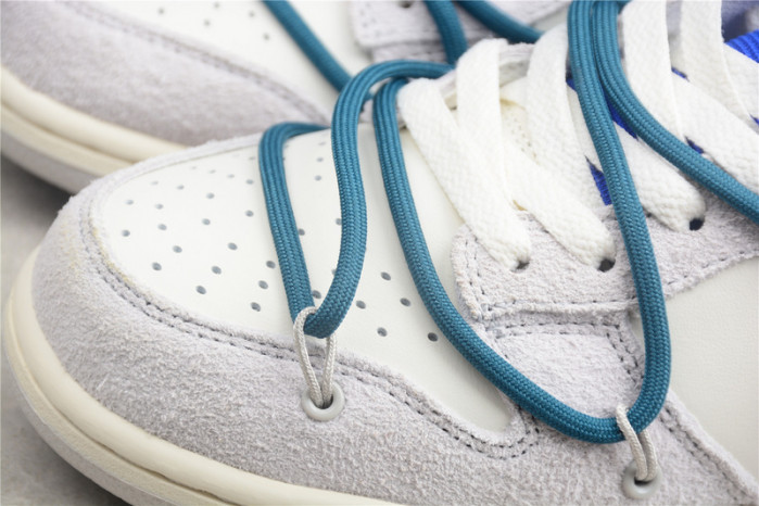 DUNK LOW 