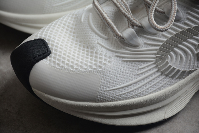 Gvc*1 Run Low-top Sneakers 680893 USM10 8475