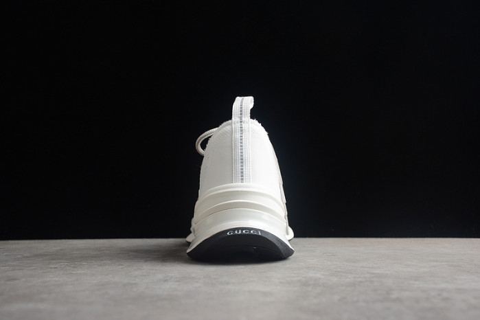 Gvc*1 Run Low-top Sneakers 680893 USM10 8475